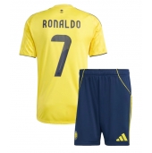 Al-Nassr Cristiano Ronaldo #7 Hjemmebanetrøje Børn 2025-26 Kort ærmer (+ bukser)