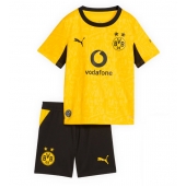 Borussia Dortmund Hjemmebanetrøje Børn 2026-27 Kort ærmer (+ bukser)