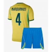 Brasilien Marquinhos #4 Hjemmebanetrøje Børn VM 2026 Kort ærmer (+ bukser)