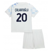Inter Milan Hakan Calhanoglu #20 Udebanetrøje Børn 2025-26 Kort ærmer (+ bukser)