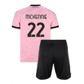 Juventus Weston McKennie #22 Udebanetrøje Børn 2026-27 Kort ærmer (+ bukser)