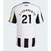 Newcastle United Tino Livramento #21 Hjemmebanetrøje 2025-26 Kort ærmer