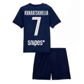 Paris Saint-Germain Khvicha Kvaratskhelia #7 Hjemmebanetrøje Børn 2025-26 Kort ærmer (+ bukser)