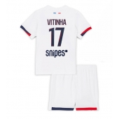 Paris Saint-Germain Vitinha #17 Udebanetrøje Børn 2025-26 Kort ærmer (+ bukser)